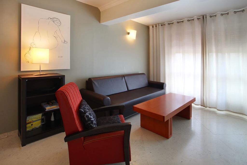 Tlvsublet Hayarkon Apartment Tel Aviv Bagian luar foto